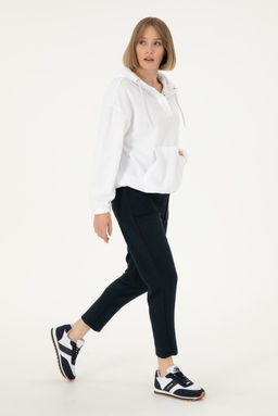 Женские темно-синие спортивные штаны Неожиданная скидка в корзине