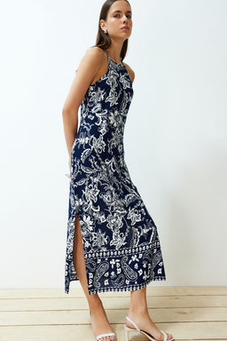 TRENDYOLMILLA Lacivert Cicekli Duz Kesim Viskon Maxi Dokuma Elbise TWOSS24EL00524  фото 3