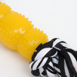 Игрушка канатная с леденцом, до 105 г, до 25 см, чёрно-жёлтая серия - Пижон фото 4