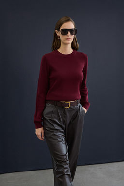 Trendyol Studio Bordo Yunlu Bisiklet Yaka Yumusak Dokulu Triko Kazak TWOAW26KZ00250