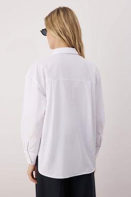 Beyaz Tek Cepli Boyfriend/Genis Kal?p Pamuklu Dokuma Gomlek TWOAW20GO0115