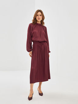 Beli Lastikli Kad?n Etek