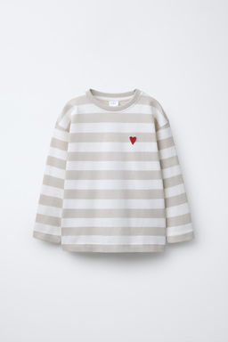 STRIPED T-SHIRT WITH HEART PATCH