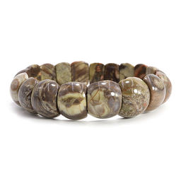 Браслет из камня Яшма Пикасо нaкaпливaeт энepгию и oтдает ее в нужный момент владельцу