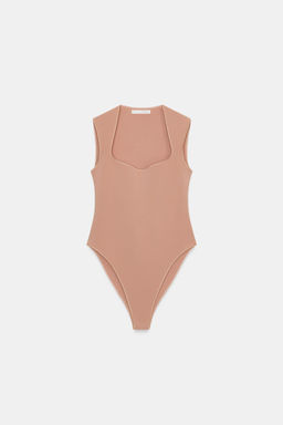 BODY ESCOTE CUADRADO STRETCH / Rosa palo