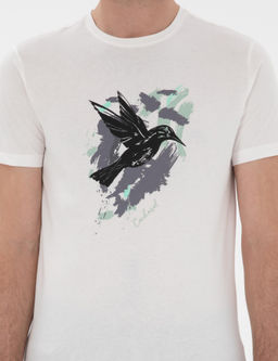 Белая стройная мата