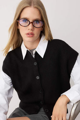 Siyah Yumusak Dokulu Basic Genis Kal?p Triko Yelek TWOAW26YE00011