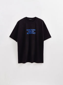 CONTE Удлиненная oversize-футболка из хлопка с рисунком Alter ego LD 2702 black-alter ego