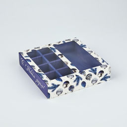 Цена за 5 шт. Коробка под 8 конфет и шоколад с ячейками «С Новым годом!», 18×18×4 см