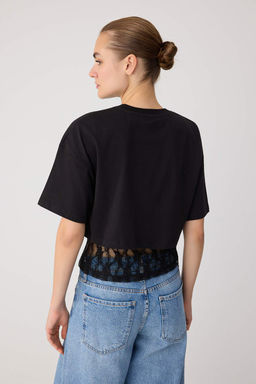Siyah D_z Regular Bisiklet Yaka Dantel Detayl_ Pamuklu _rme T-Shirt TWOSS26TS00336 - Trendyolmilla фото 4