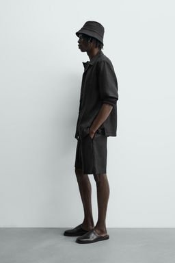 BERMUDA RELAXED FIT 100% LINO / Negro - Zara фото 4