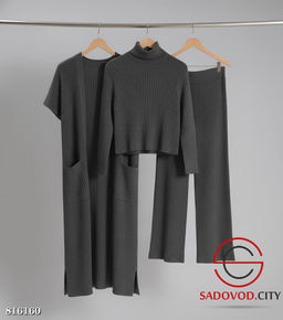 Комплект из трех предметов