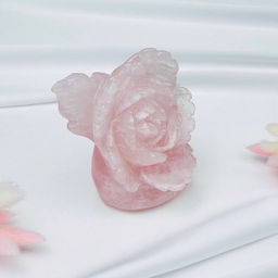 Цветок из Розового кварца