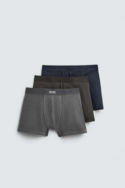 3-PACK OF MIXED BOXERS