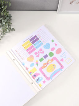 Фотоальбом магнитный на 20 листов Малыш-жираф с сердечками, кожзам, в коробке, 2.6?32?33.5 см