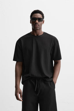 TEXTURED RELAXED FIT T-SHIRT