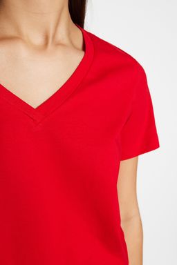 K?rm?z? %100 Pamuk Basic V Yaka Orme T-Shirt TWOSS23TS00001