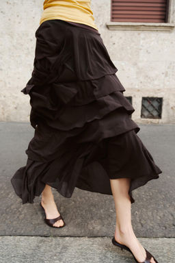 FALDA MIDI VOLANTES / Marr?n oscuro - Zara фото 2