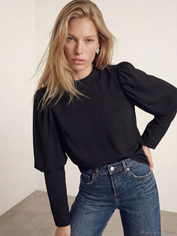 Dik Yaka Balon Kollu Saten Bluz