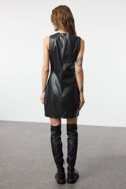 Siyah Suni Deri Troklu Fitted/Vucuda Oturan Mini Dokuma Elbise TWOAW25EL00419 - Trendyolmilla фото 5