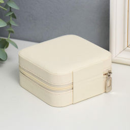 Шкатулка кожзам для украшений Штрихи. Белая 5х10х10 см - Simaland фото 5