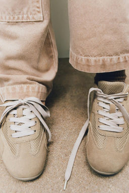 TRAINERS WITH BEADED CLIPS - Zara фото 6