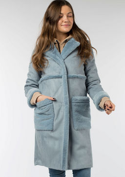 Пальто женское утепленное