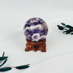 Шар из шевронного Аметиста на подставке