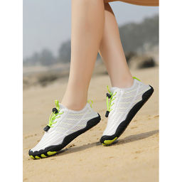 Коралловые тапочки аквашузы