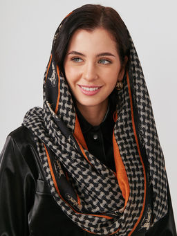 Большой, мягкий, тонкий и очень нежный двусторонний палантин