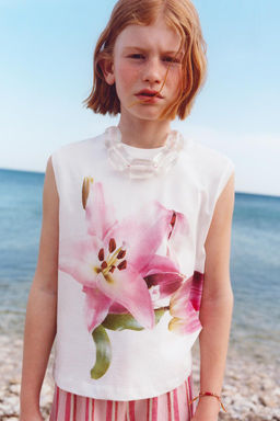 FLORAL PRINT T-SHIRT