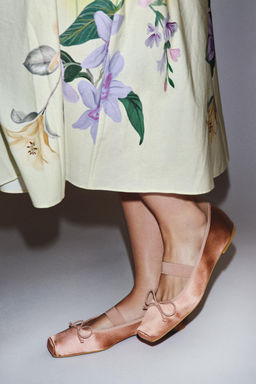 SATIN BALLET FLATS WITH BOW - Zara фото 9