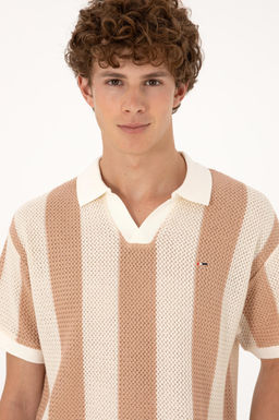 Erkek Comfort Fit Ka__k Yaka Camel _rg_l_ Ti__rt Sepette S_rpriz _ndirim - U.s. polo assn фото 2