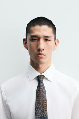 CORBATA JACQUARD GEOM?TRICO 100% SEDA / Marr?n