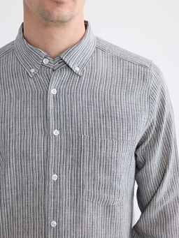 Рубашка мужская Regular Fit в полоску
