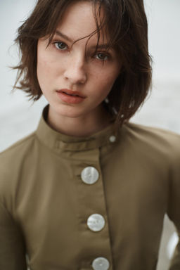 CAMISA POPEL?N BOTONES / Khaki oscuro - Zara фото 2