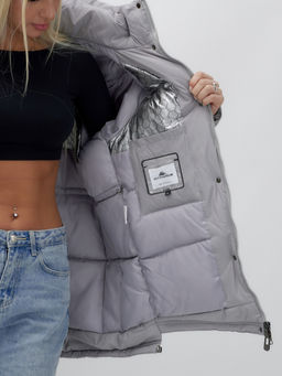 Куртка летучая мышь женская с капюшоном зимняя серого цвета 9630Sr - Mtforce фото 12