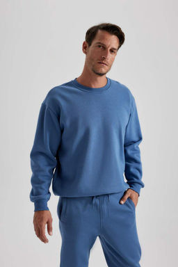 Базовый свитшот Oversize с круглым вырезом - Defacto фото 6
