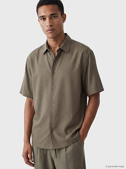 Regular Fit Dokulu Erkek G?mlek