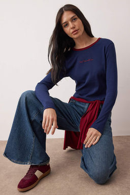 Ac?k Sar? Nak?sl? Fitted/Vucuda Oturan Kontrast Detayl? Orme T-Shirt TWOAW26TS00019 - Trendyolmilla фото 9