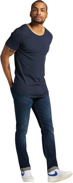 Джинсы мужские