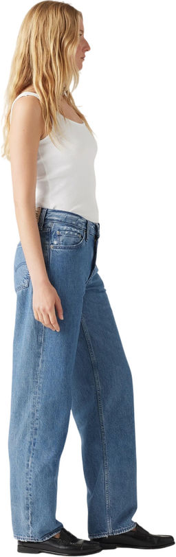 Джинсы женские