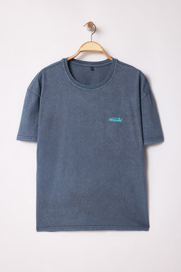 Trendyolmilla Man Yesil Oversize/Genis Kesim Eskitme/Soluk Efekt Galaksi Bask?l? T-Shirt TMNSS25TS00076  фото 9