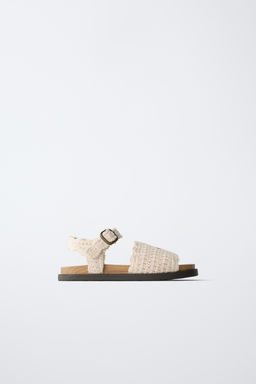 SANDALIA CROCHET CEREZAS / Blanco Crudo
