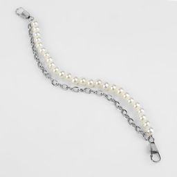 Цена за 2 шт. Цепочка для сумки, с карабинами, с жемчугом, d = 8 мм, 7 5 мм, 20 см, цвет серебряный