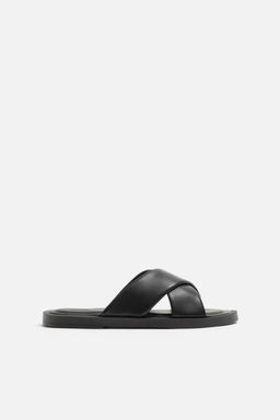 CRISS-CROSS SANDALS
