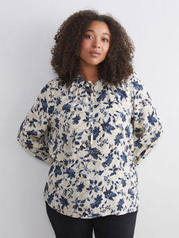 Ba?lamal? Yaka ?i?ekli Bluz