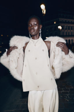 HALTER TOP WITH BEAD DETAIL