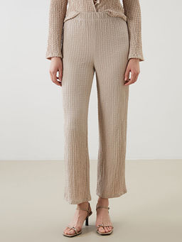 Beli Lastikli Dokulu Kad?n Pantolon