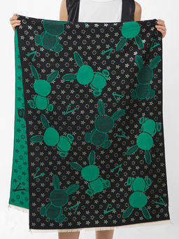 в составе ШЕРСТЬ и КАШЕМИР  Большой, мягкий, теплый двусторонний палантин с принтом. - Tantino фото 2